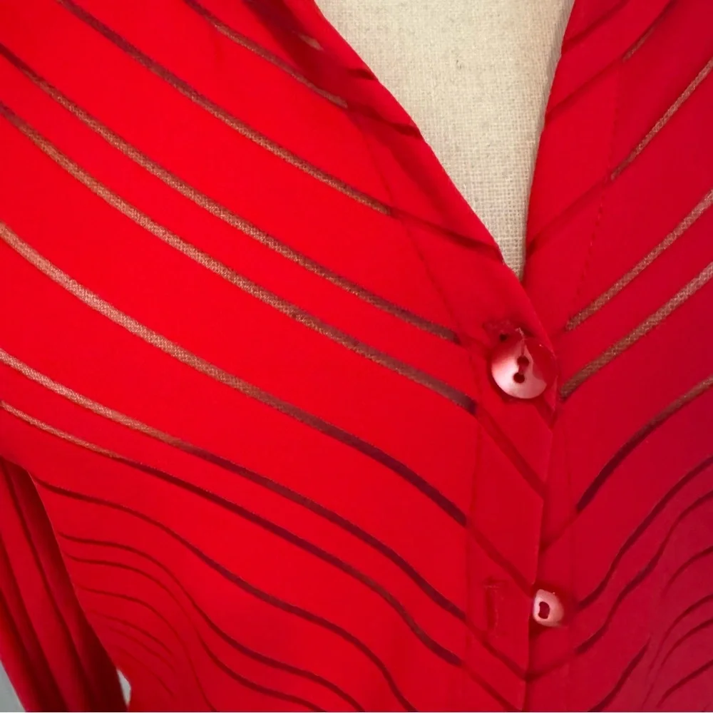 Guess Red Striped Button Down Shirt L. NWT - Picture 6 of 9